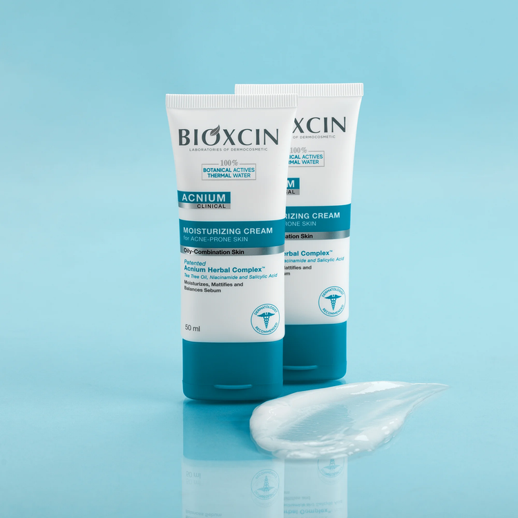 کرم مرطوب کننده صورت ضد جوش بیوکسین Bioxcin مناسب پوست های چرب و مختلط حجم 50 میل