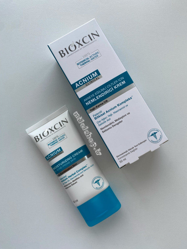 کرم مرطوب کننده صورت ضد جوش بیوکسین Bioxcin مناسب پوست های چرب و مختلط حجم 50 میل
