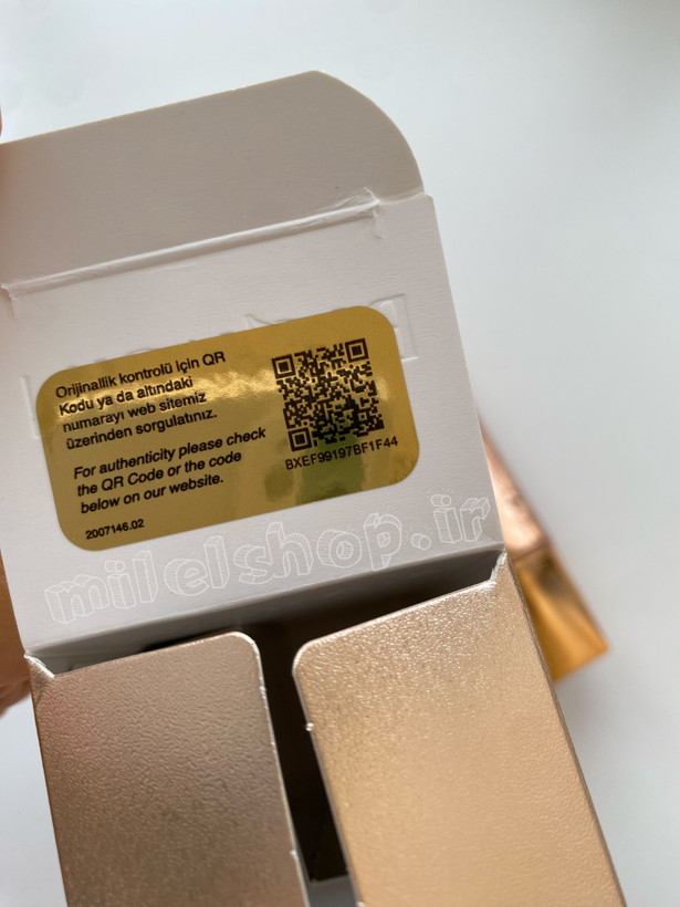 كرم مرطوب كننده و شفاف كننده معجزه بيوكسين Bioxcin مدل Gold On Skin حجم 50 ميل