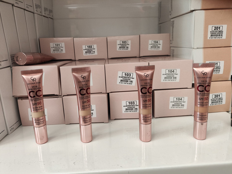 سیسی کرم گلدن رز Skin Perfector CC SPF50 | کرم اصلاحکننده رنگ پوست