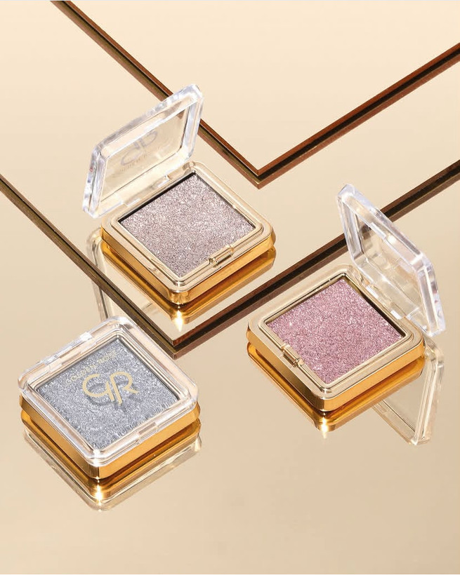 سایه چشم تکی گلیتری گلدن رز مدل Glitter Glow