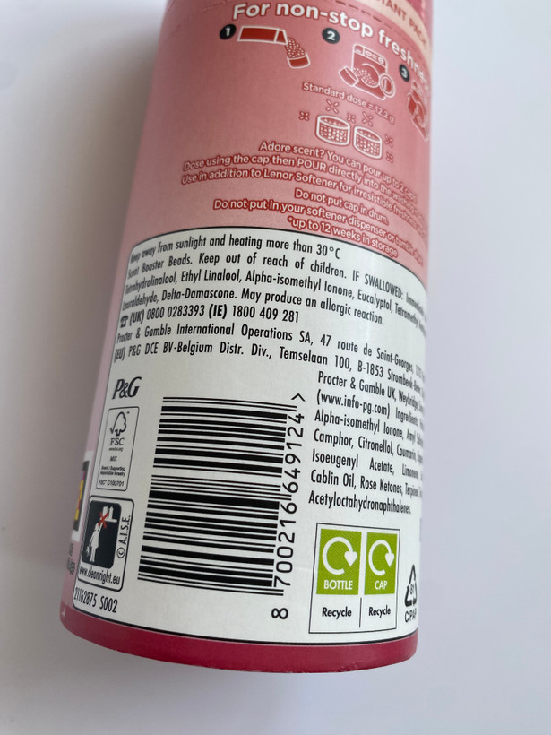 خوشبوکننده لباس لنور Lenor مدل Cherry Blossom & Rose Water